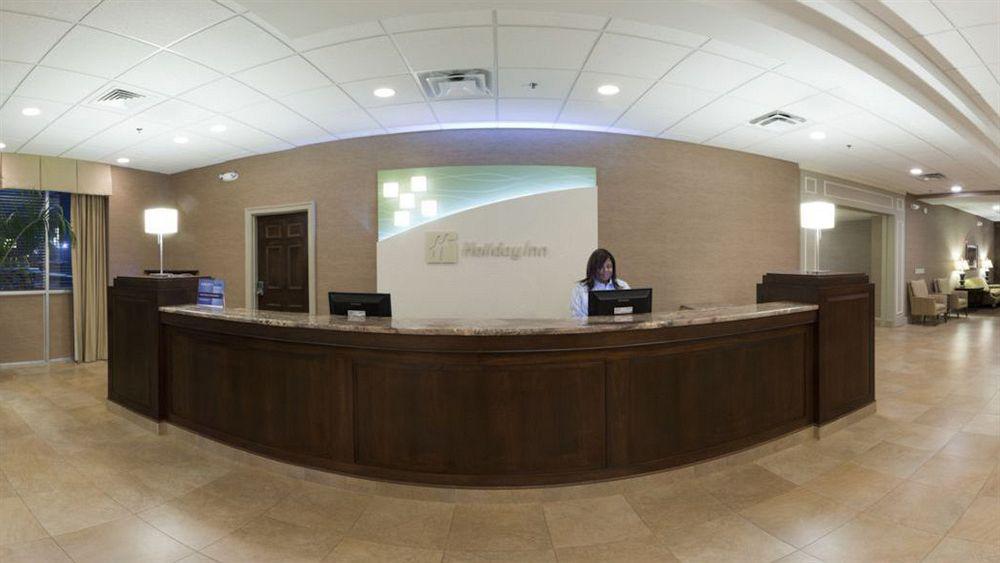 Holiday Inn University Area Charlottesville By Ihg Экстерьер фото