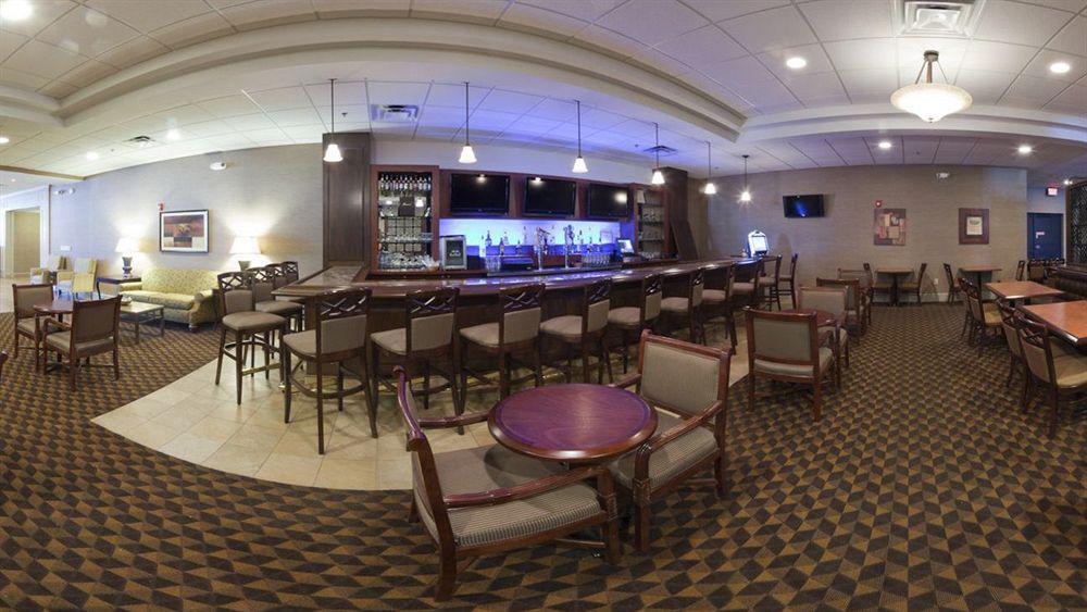 Holiday Inn University Area Charlottesville By Ihg Экстерьер фото