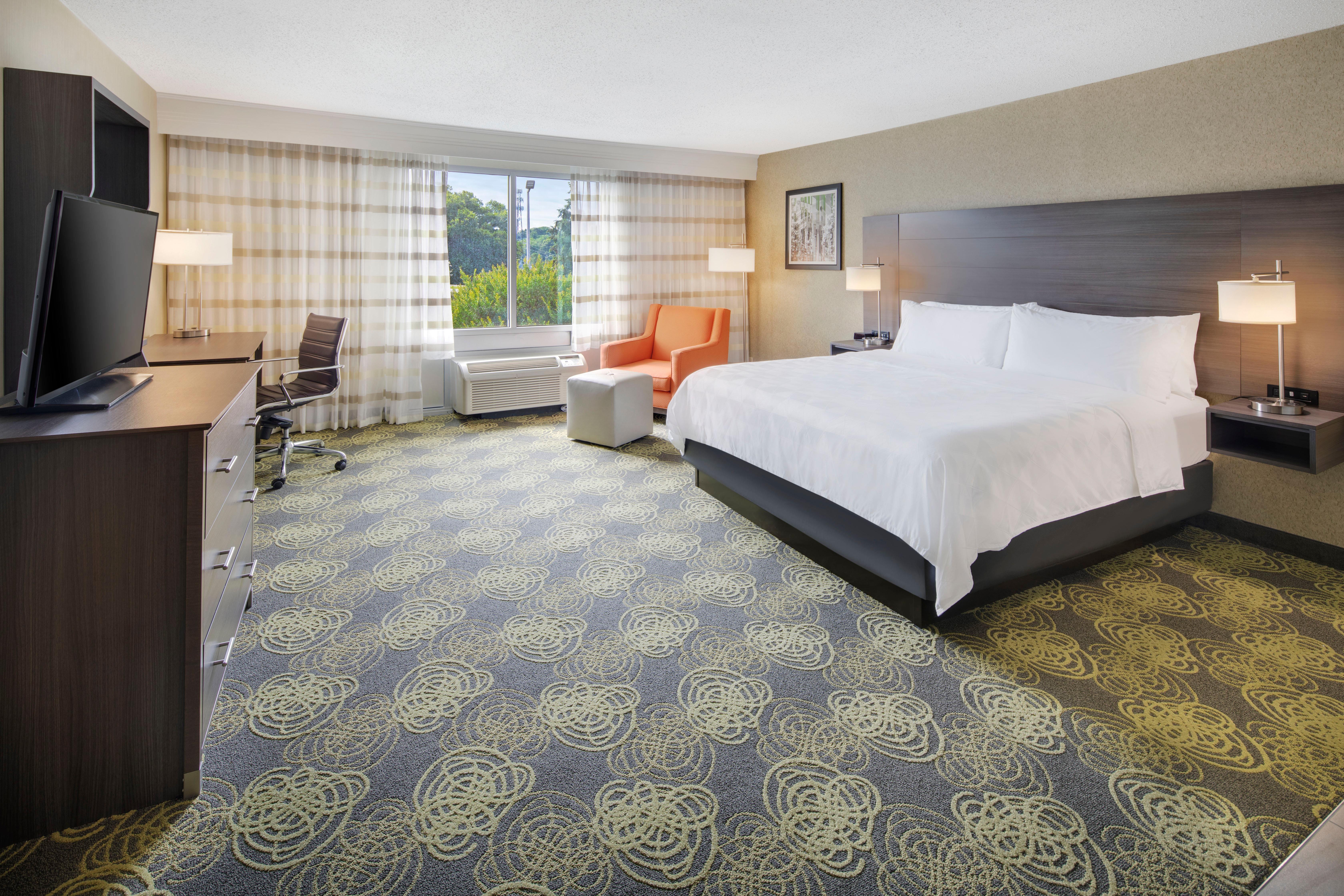 Holiday Inn University Area Charlottesville By Ihg Экстерьер фото
